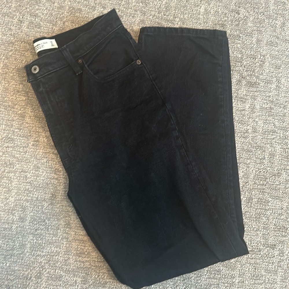 Abercrombie black 90’s straight denim